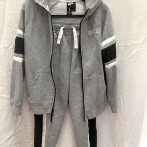 Nike Air Jogging Suit